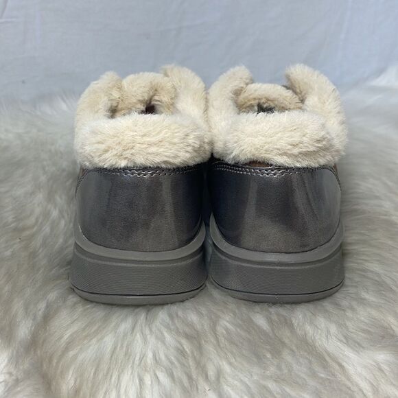 Bzees NWOT Golden Toffee Lined Booties Sz 8.5 - Picture 3 of 7